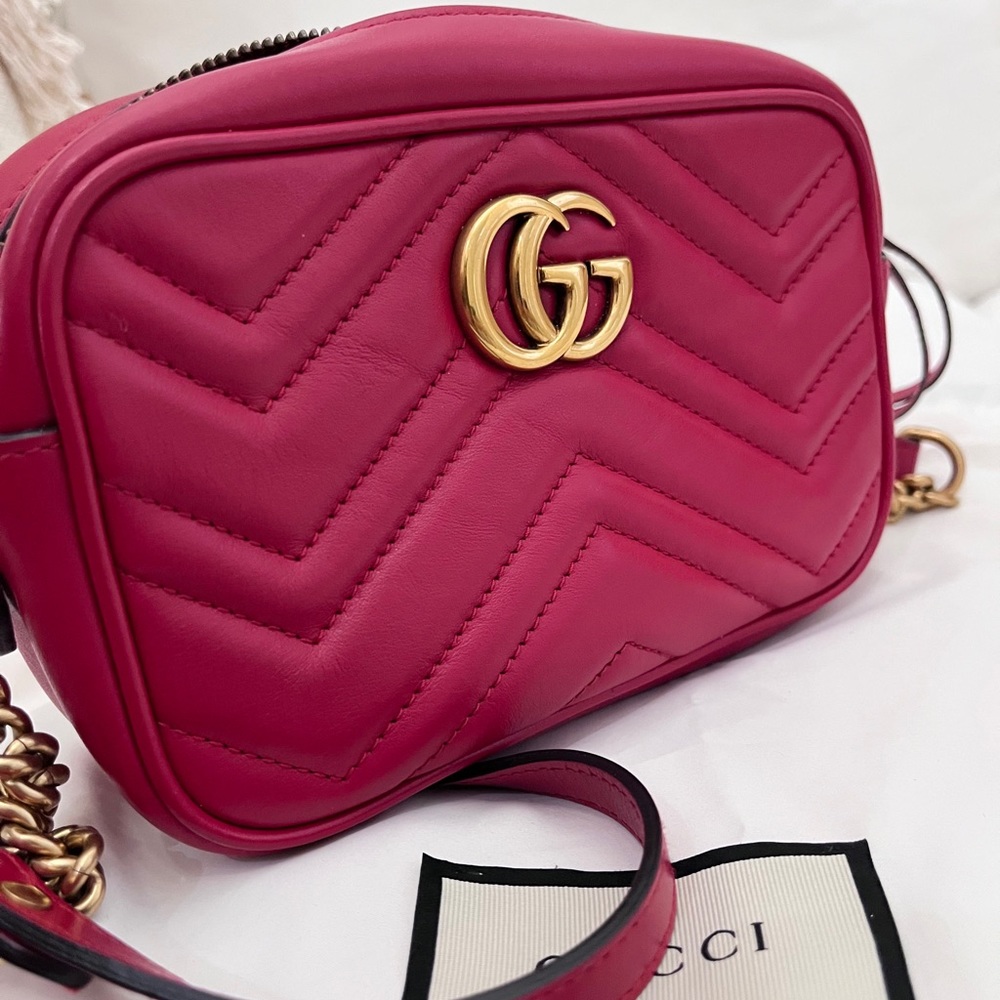 GG Marmont mini shoulder bag (Red)